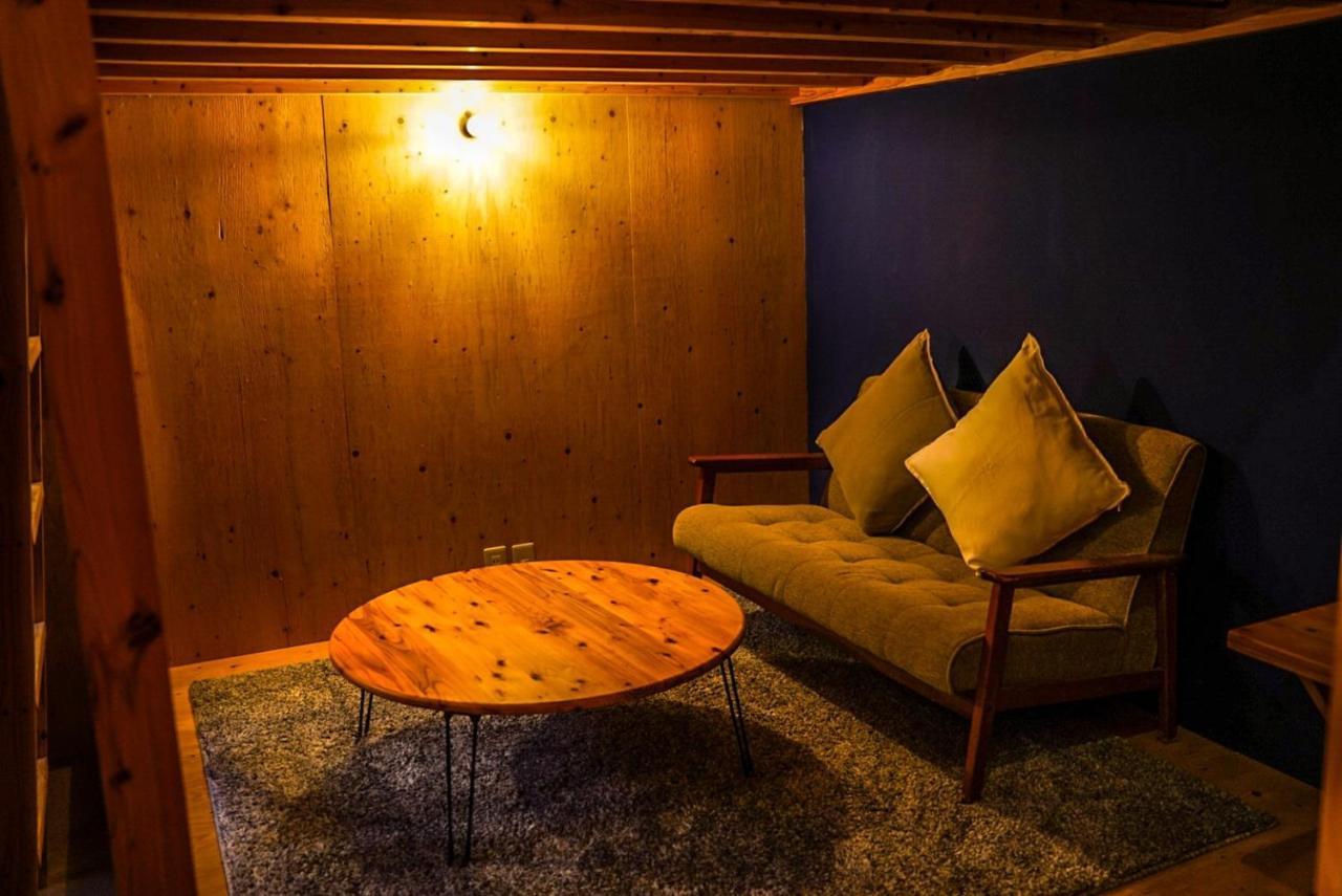 まちの別邸 緝 Shu Hostel Kochi  Exterior foto