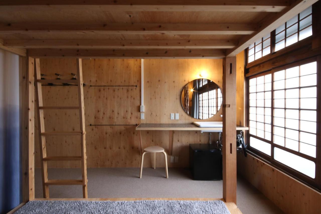 まちの別邸 緝 Shu Hostel Kochi  Exterior foto