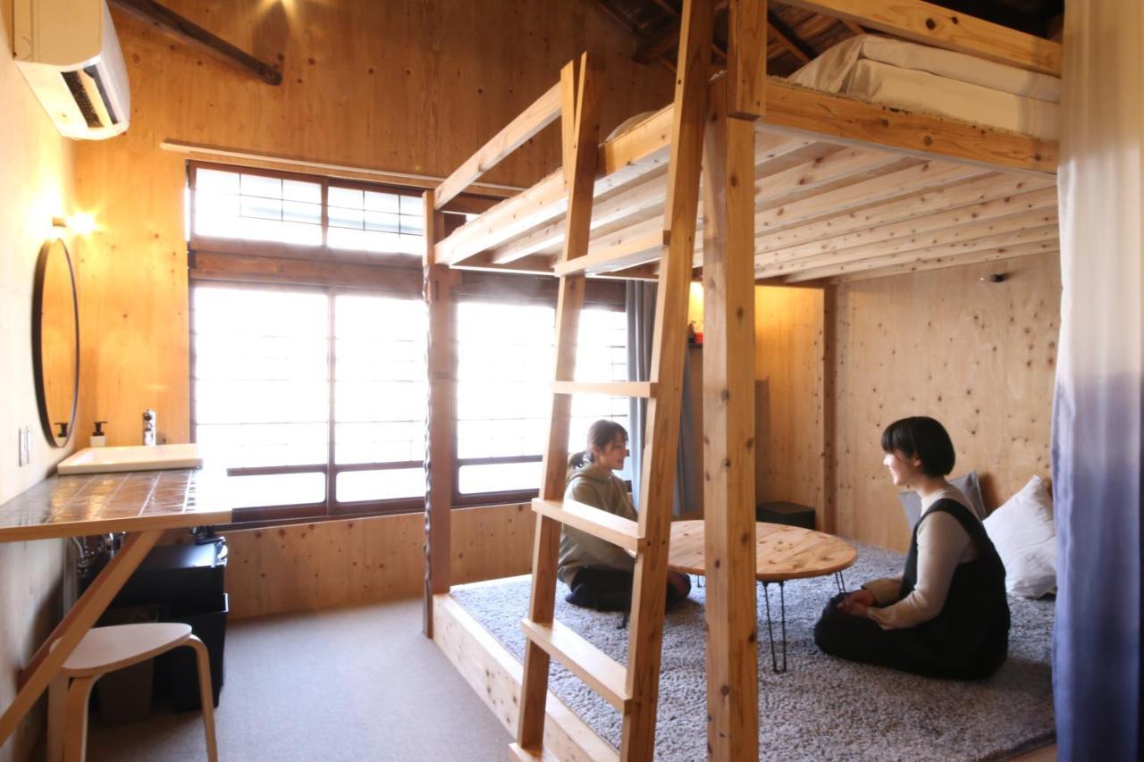 まちの別邸 緝 Shu Hostel Kochi  Exterior foto