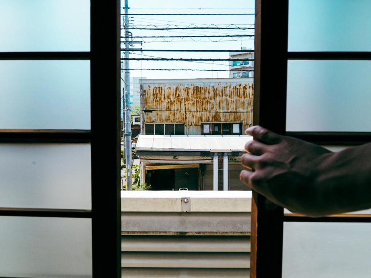 まちの別邸 緝 Shu Hostel Kochi  Exterior foto