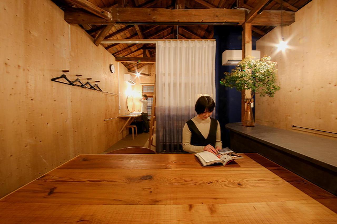 まちの別邸 緝 Shu Hostel Kochi  Exterior foto