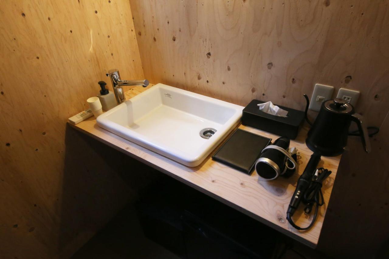 まちの別邸 緝 Shu Hostel Kochi  Exterior foto